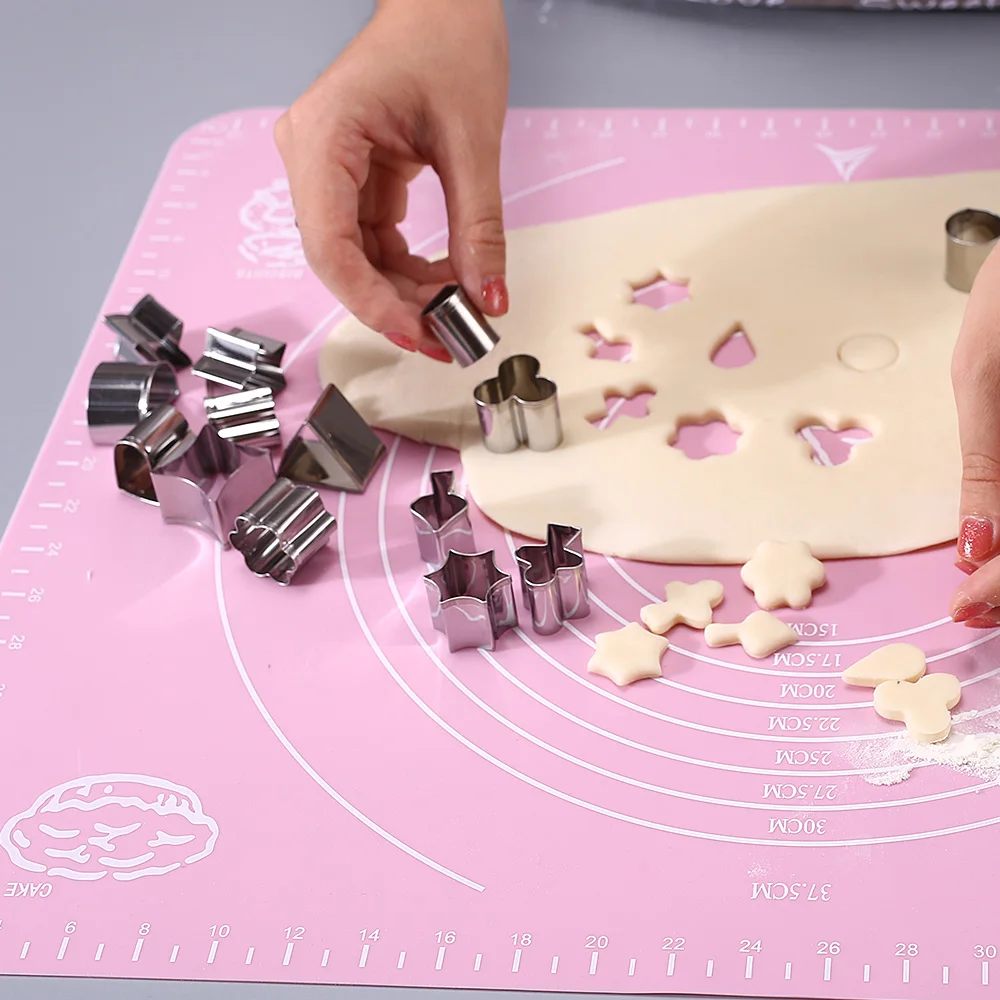 Wholesale Kitchen Accessories Tools DIY Cake Mold Cookie Cutter Set for Kitchen Baking