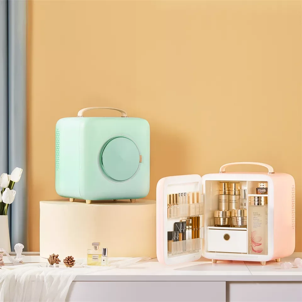Custom OEM Private Logo Cosmetic Small Refrigerator Led Light Beauty Refrigerator Mini Makeup Fridge