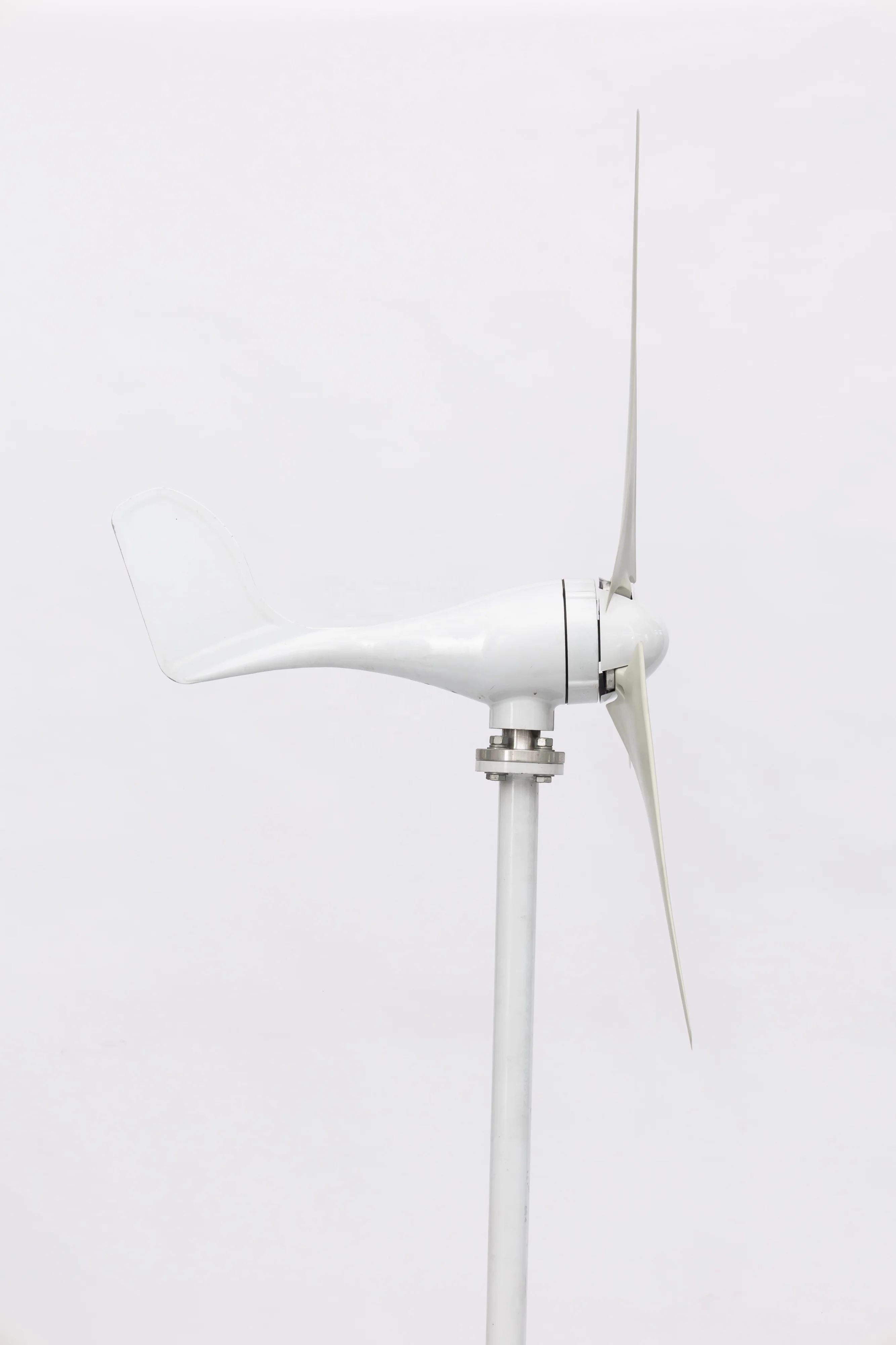 Factory Sale 100W 12/24V Wind Turbine With 3/5/6 Blades And Free Mppt Controller Small Wind Turbine For Home Use