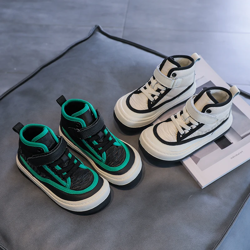 2021 small white shoes custom logo new lightweight casual canvas shoes for boys and girls