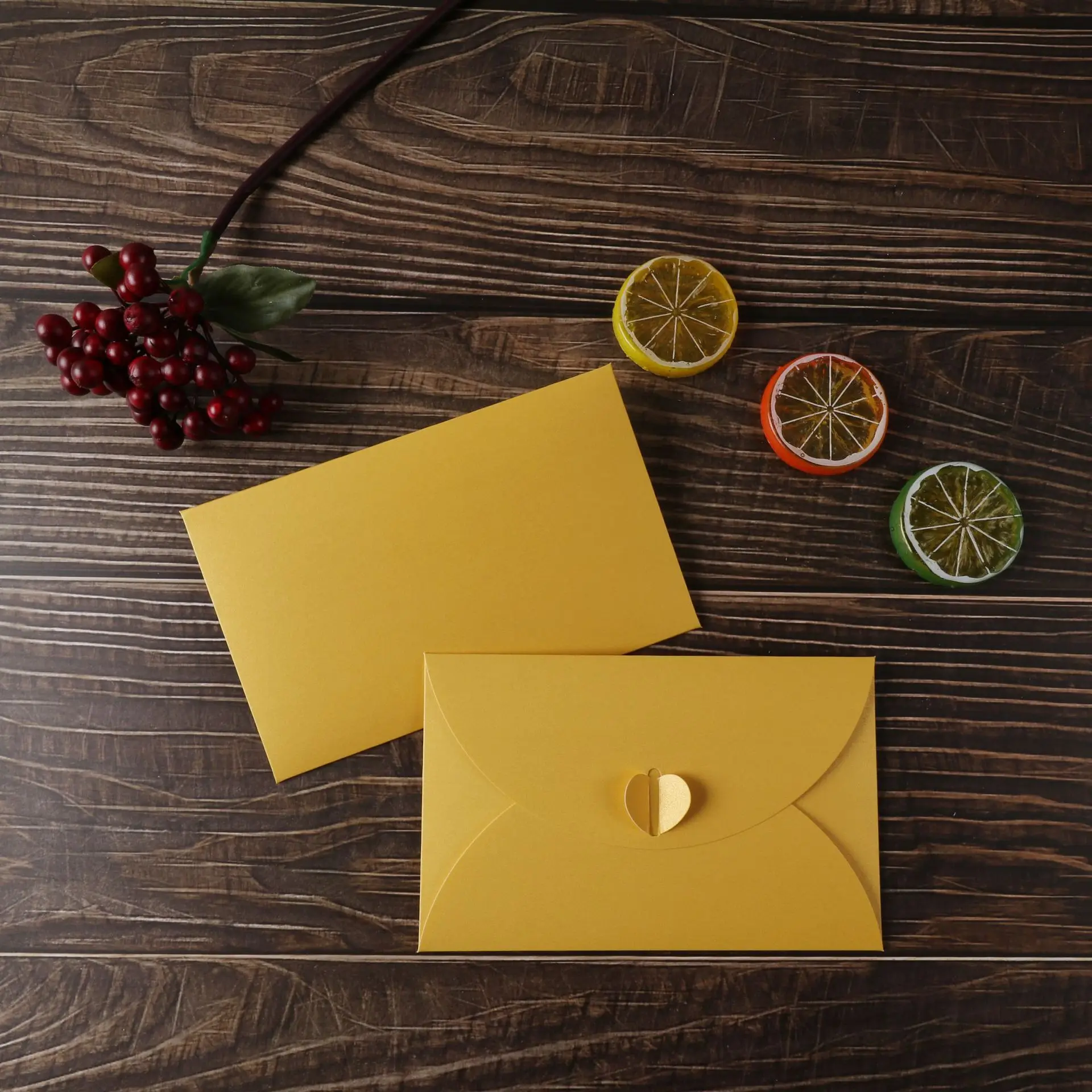 Pearl Paper Envelope Small Envelope with heart shape, Customized Bronzing Logo Multi color envelope