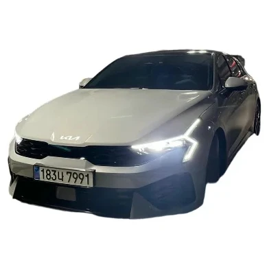 Навигационный автомобиль Kia K5 Подержанный kia