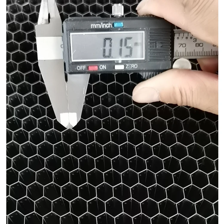 High strength anodized stainless steel facade panels honeycomb core