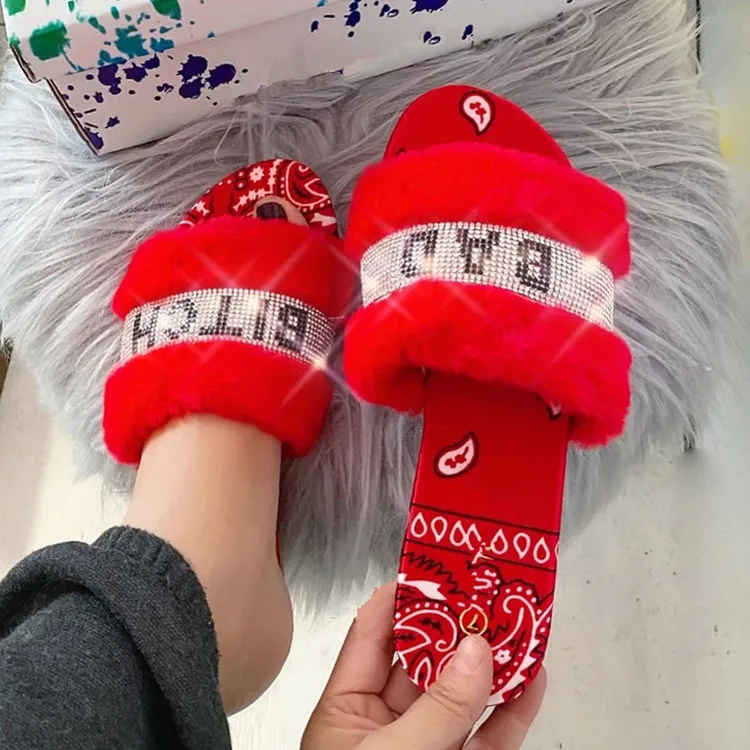 
2021 New Arrival Women Summer BANDANA Open Toe Paddled Insole Soft Fur Slippers Ladies Rhinestone Furry Slide Sandals 