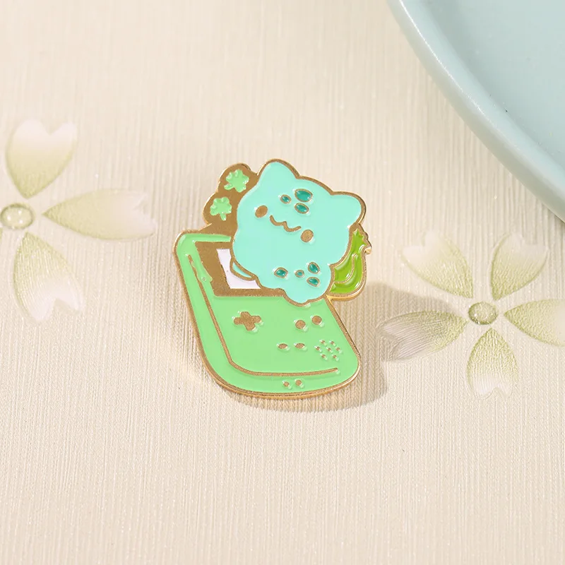 Customized Logo, Japanese and Korean Cartoon Turtle Enamel Pin, Metal Plating Anime Badge, Wholesale