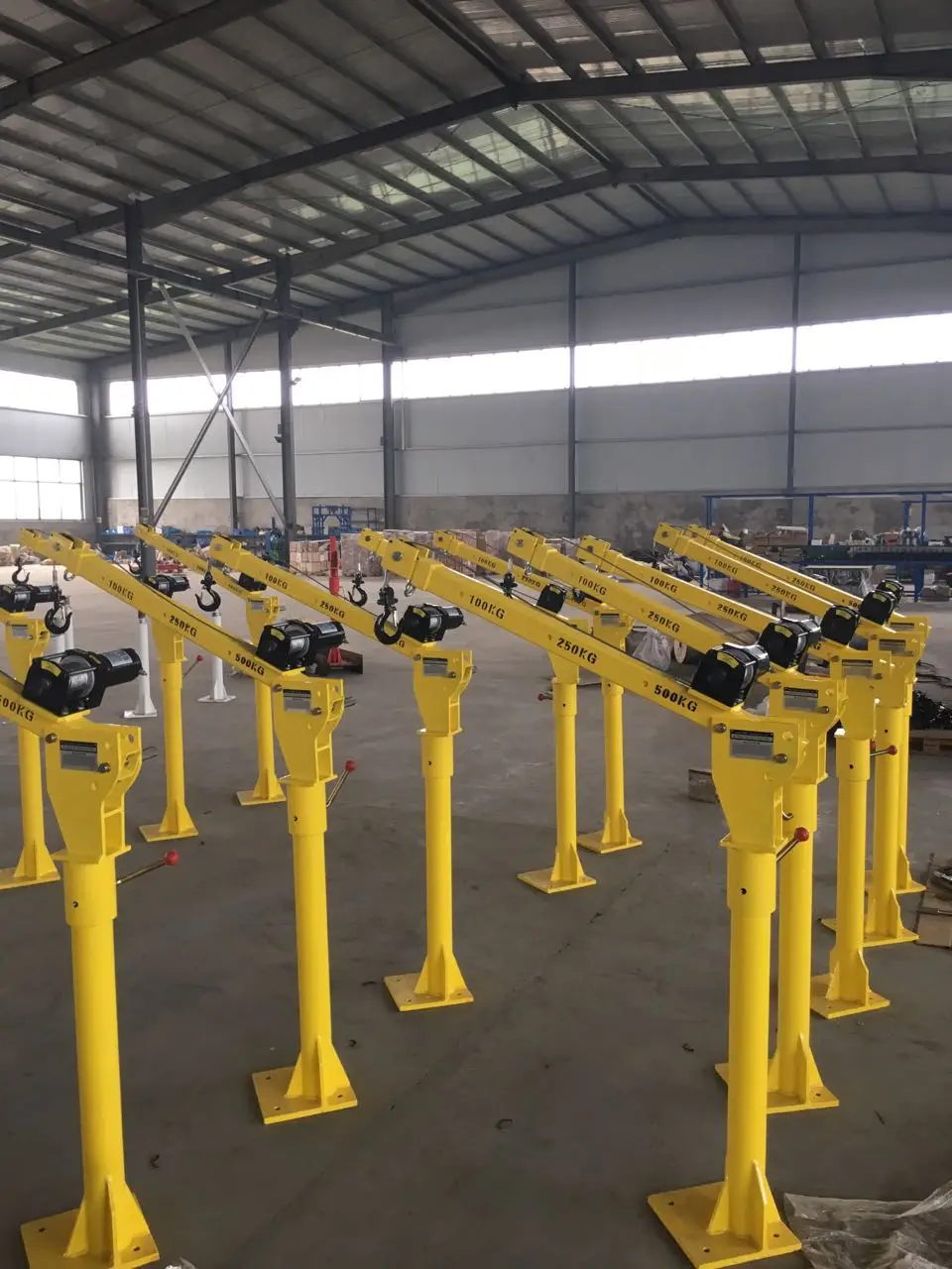 Factory Price Hydraulic Hoisting Equipment Portable Pickup Truck Mini Crane