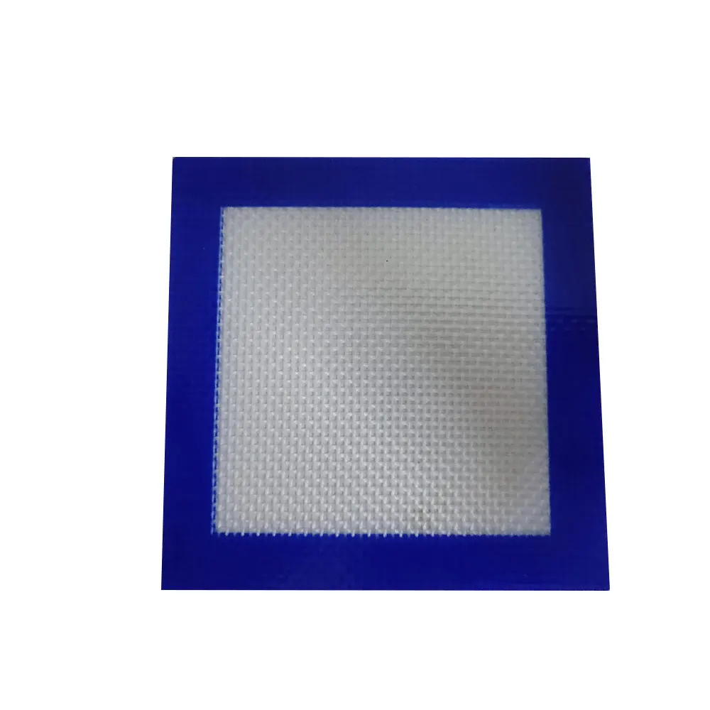 China manufacturer Dog Bowl Silicone Mat Non-toxic Dish Drying Silicone Mat Custom Design Red Silicone Eating Mat