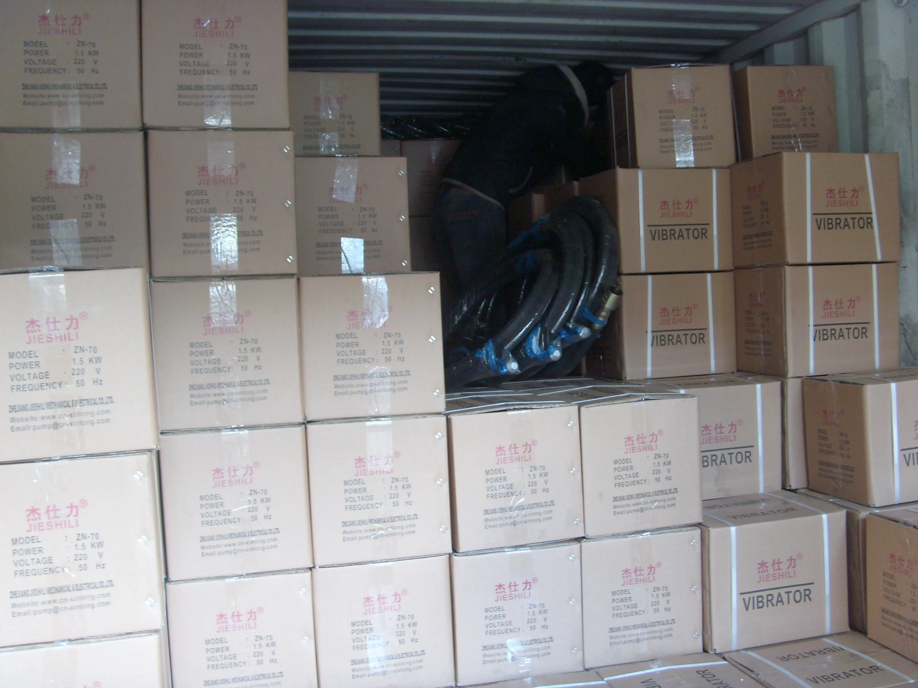 5.5HP Gasoline Concrete Vibrator With Honda Type Engine  2.2kw 100% Copper Wire Gx160 Price