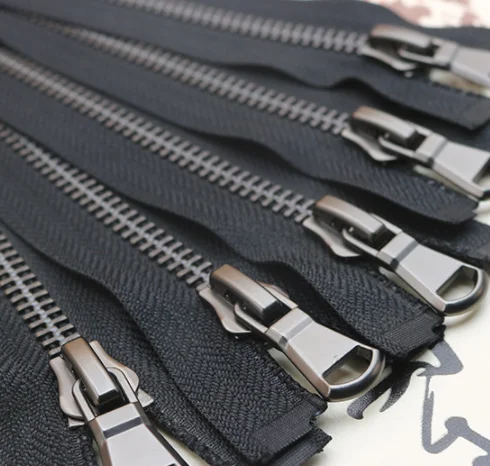 3# 5# 8# 10# manufacturer in china different color and size of brass metal zipper gold zippers