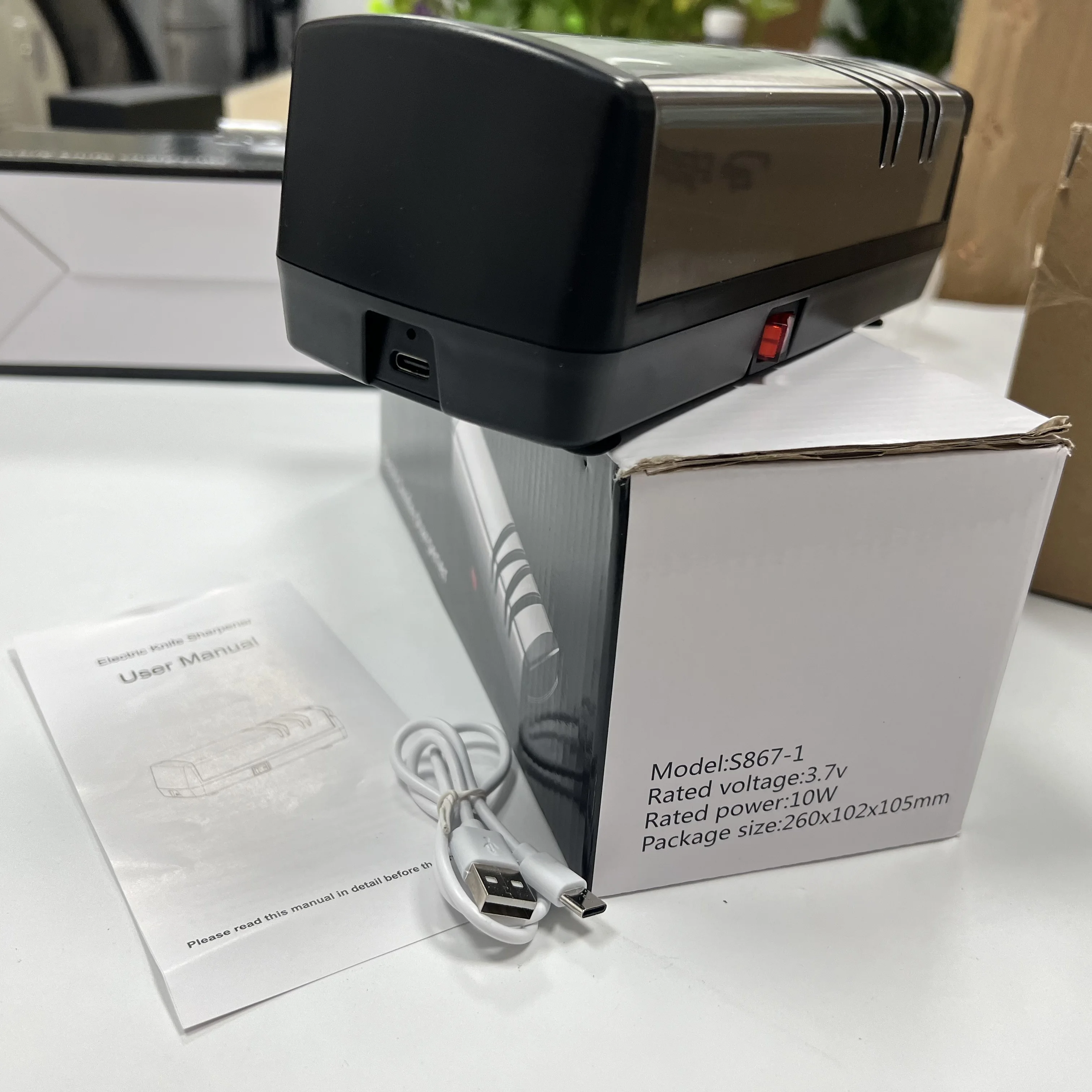 Stable working knife sharpener electric USB Rechargeable electric sharpener for knives OEM electric sharpener for knives