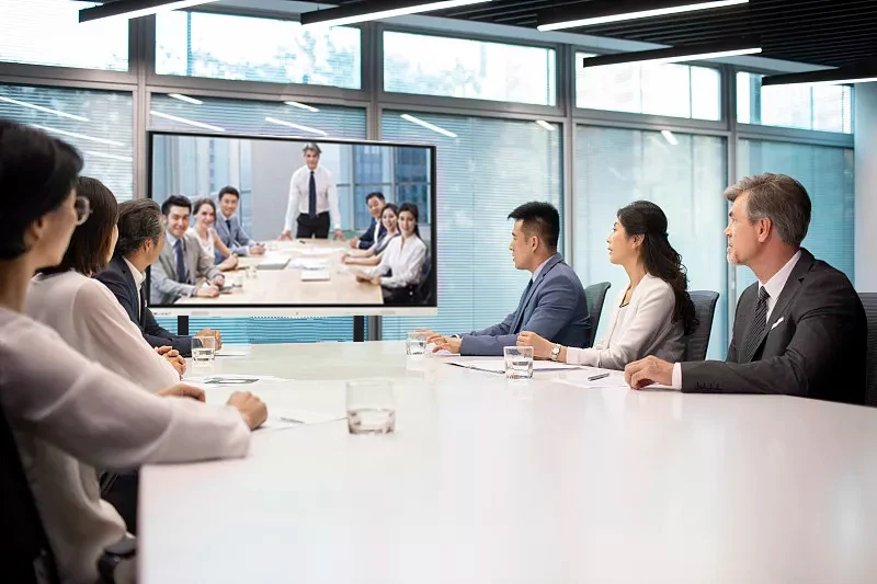 55-86 inch capacitive multi-touch conference tablet, high memory, multi-system software compatible