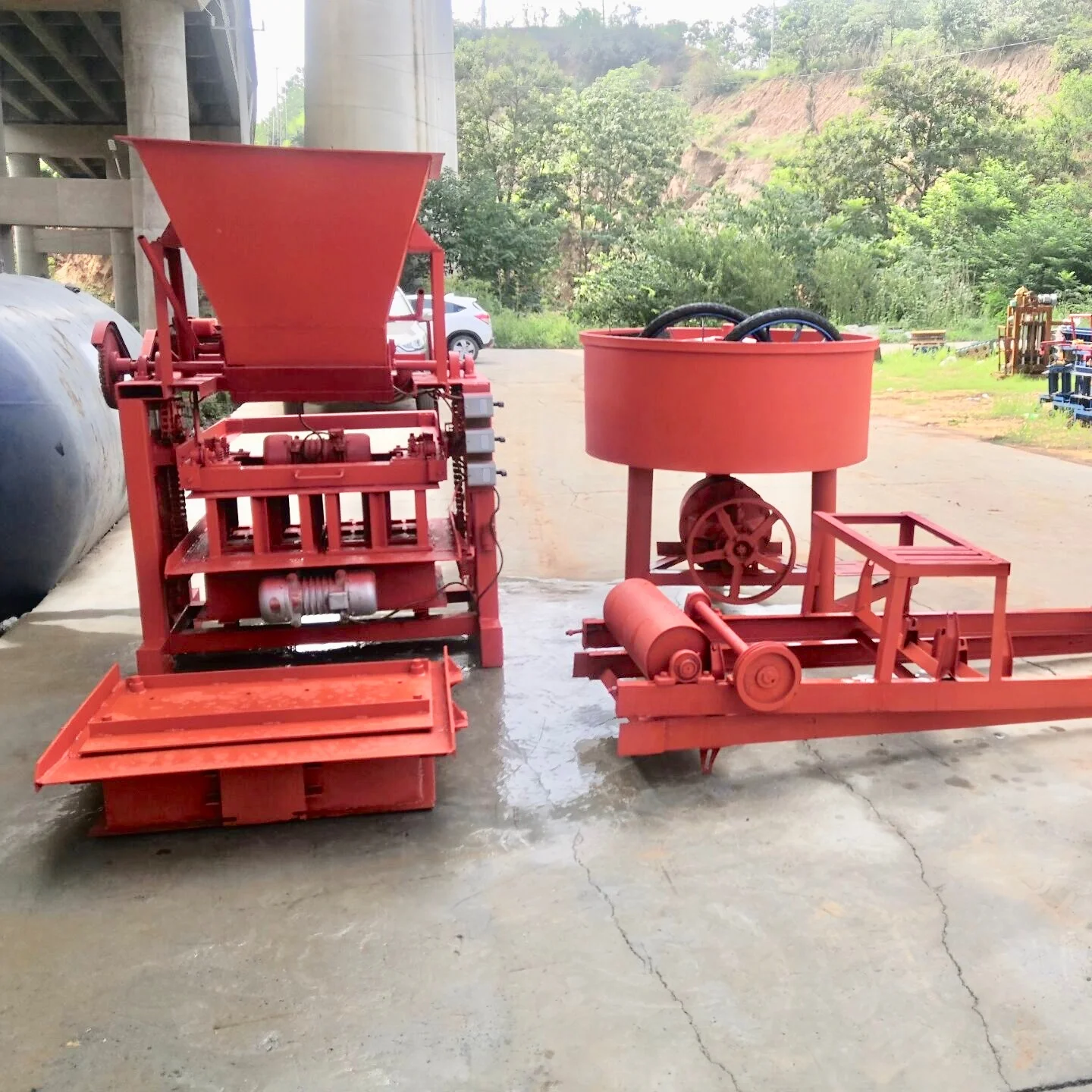 Big BR4-35 semi-automatic brick making machinery with cement mixer and belt conveyor