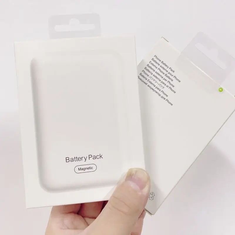 Newest For Battery Pack QI Mag-safe 5000mAh Power Bank 5w Wireless Charger With Mag-netic for iphone outdoor charging