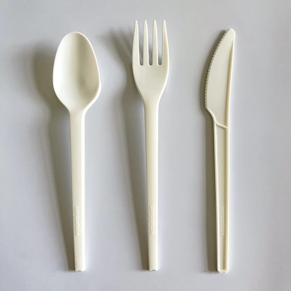 Disposable knife, fork and spoon set with issue PLA packaged takeaway degradable CPLA cutlery