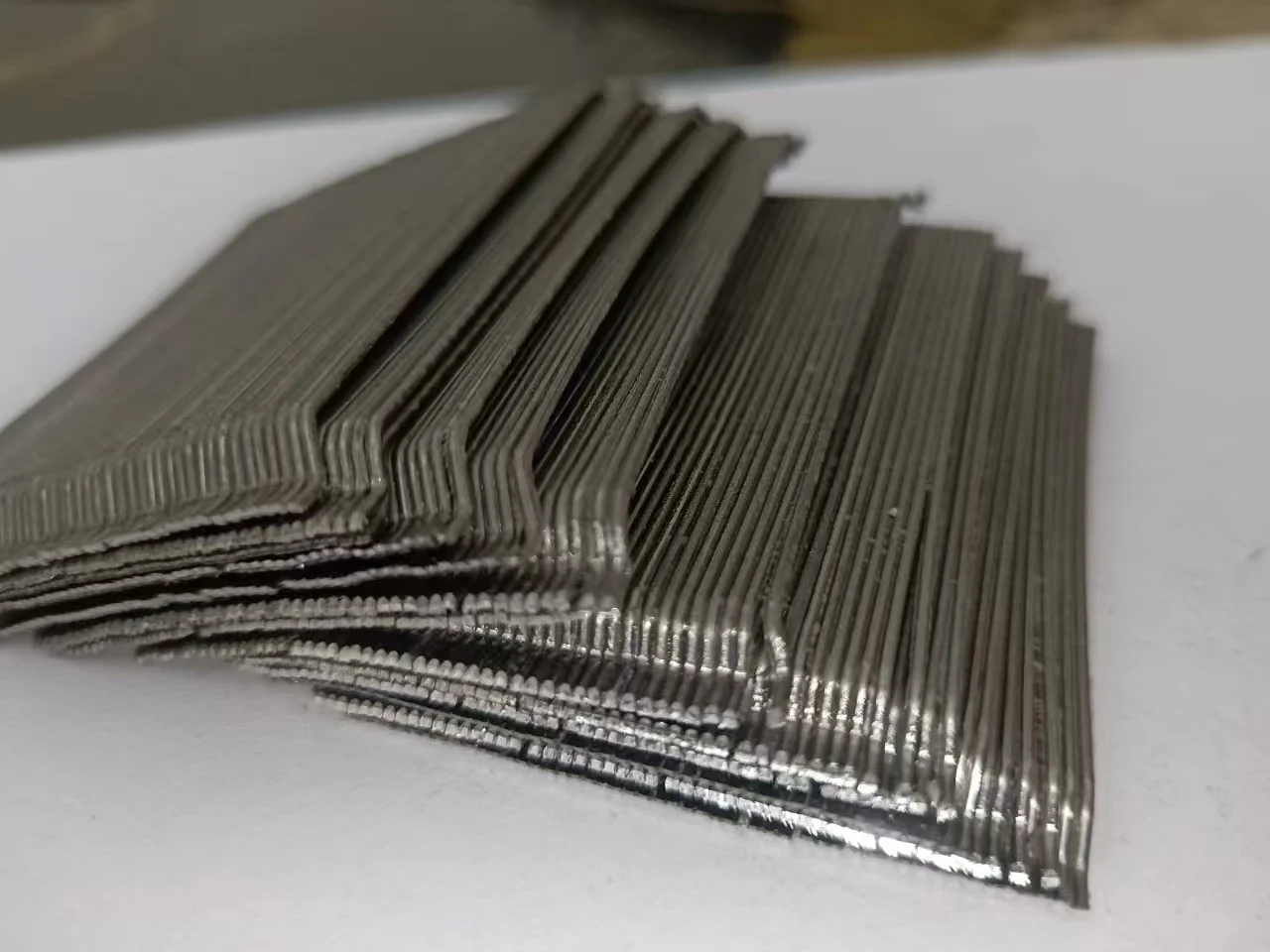 Reinforced Concrete with 35/60 Hook End Row of Steel Fibers Fabrication Services Product