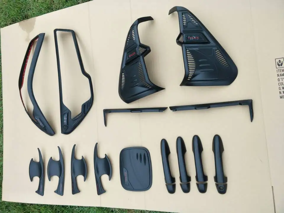 Hot Sale Black Tail Light Cover half Used For 2023 Toyota HIlux Revo