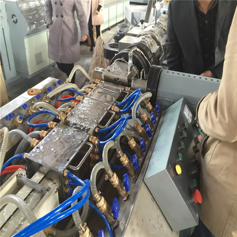 Производственная линия для произвосдтва пластиковых потолок