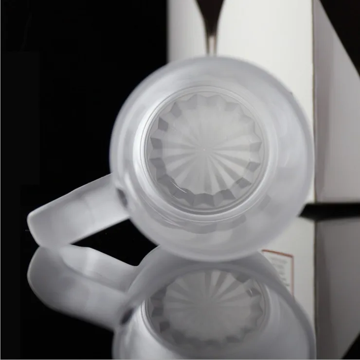 Large frosted beer mug 500ml glass beer mug high quality 0.5l beer glass mug for sale