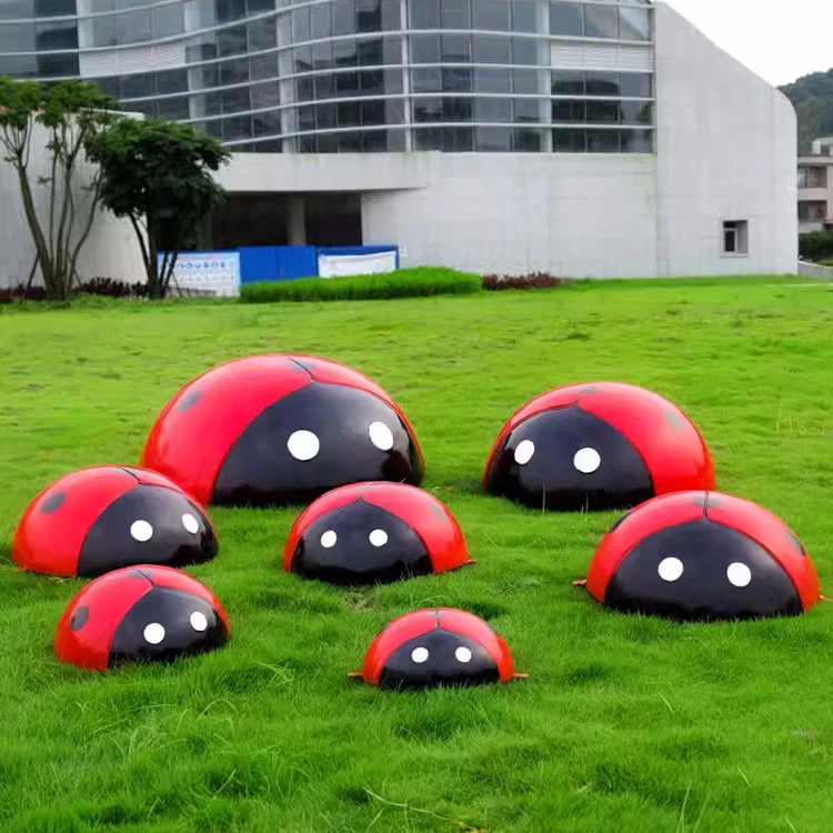 F011 Simulation seven star ladybug fiberglass sculpture outdoor animal kindergarten decorations large ornaments