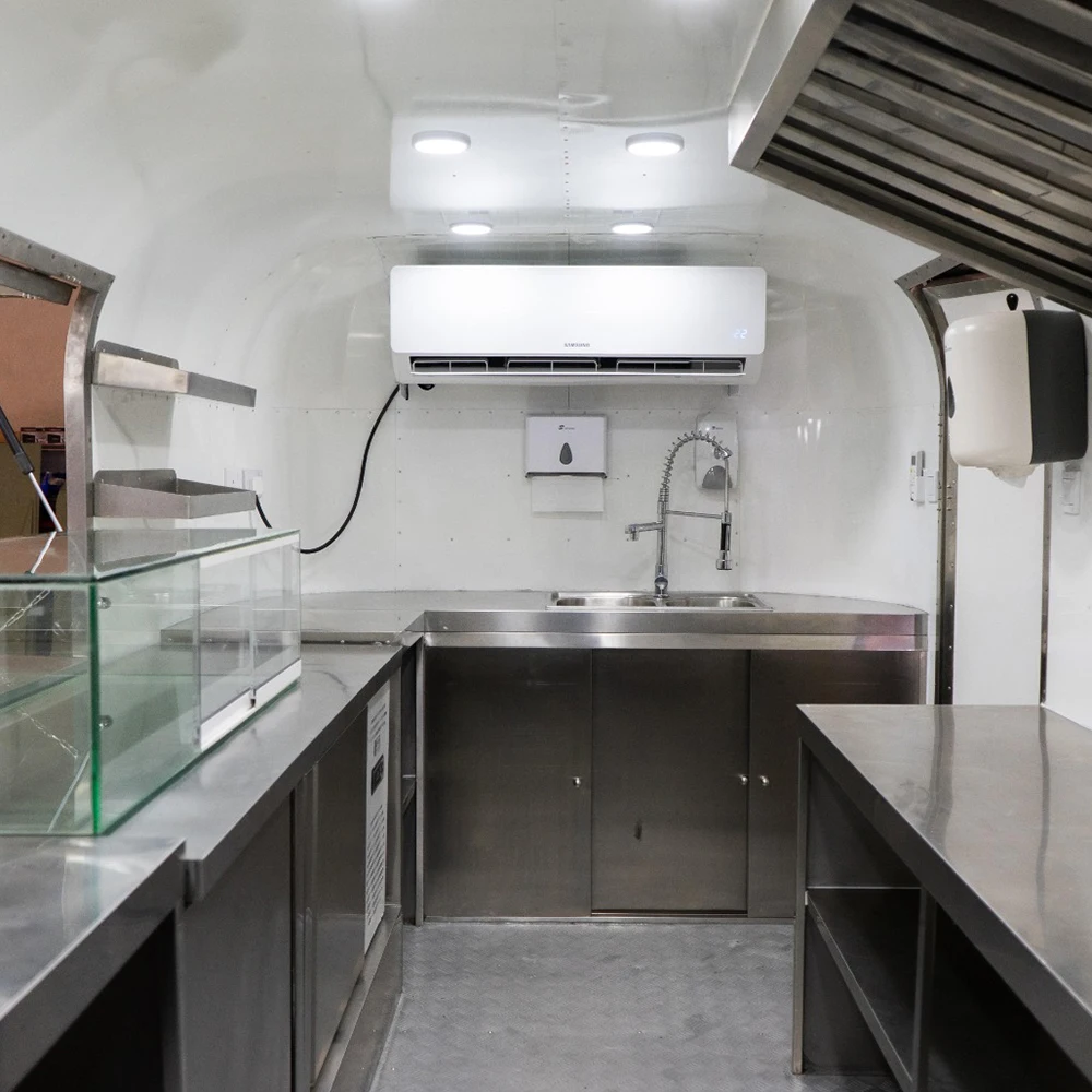 Factory Sale Popular High Standard Yalla Air Trailer 6 m - Food Truck with Competitive Price
