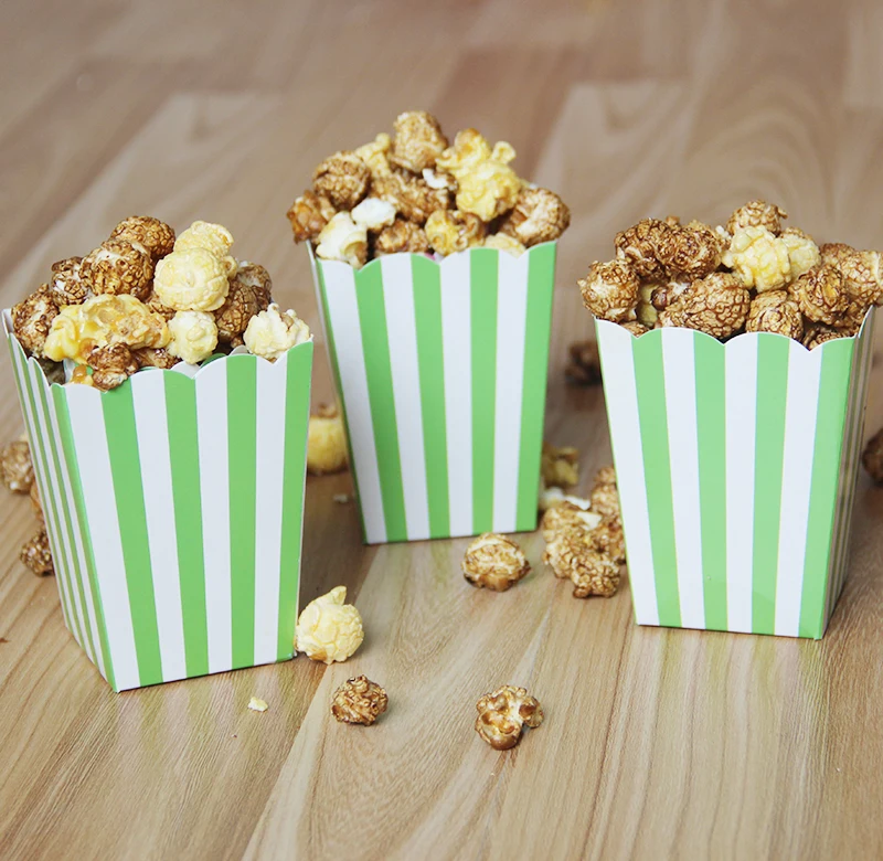 
Factory Custom Wholesale Popcorn Box Stripe Paper Cups French Fries Holder Disposable Party Baking Supplies 