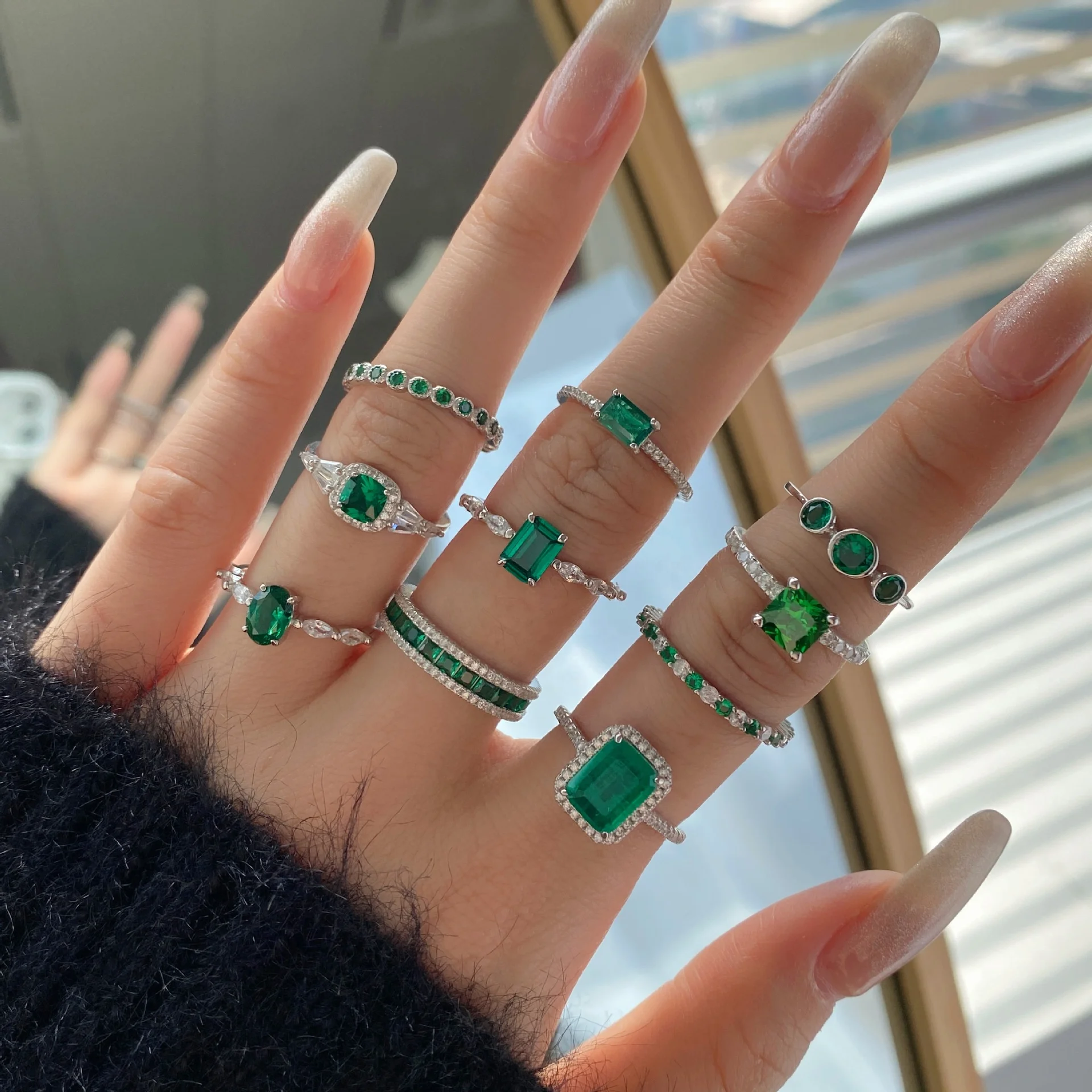 Fashion Rings 925 Silver Jewelry for Women Oval Emerald Ruby Zircon Gemstones Ornaments Finger Ring Wedding Party Gifts