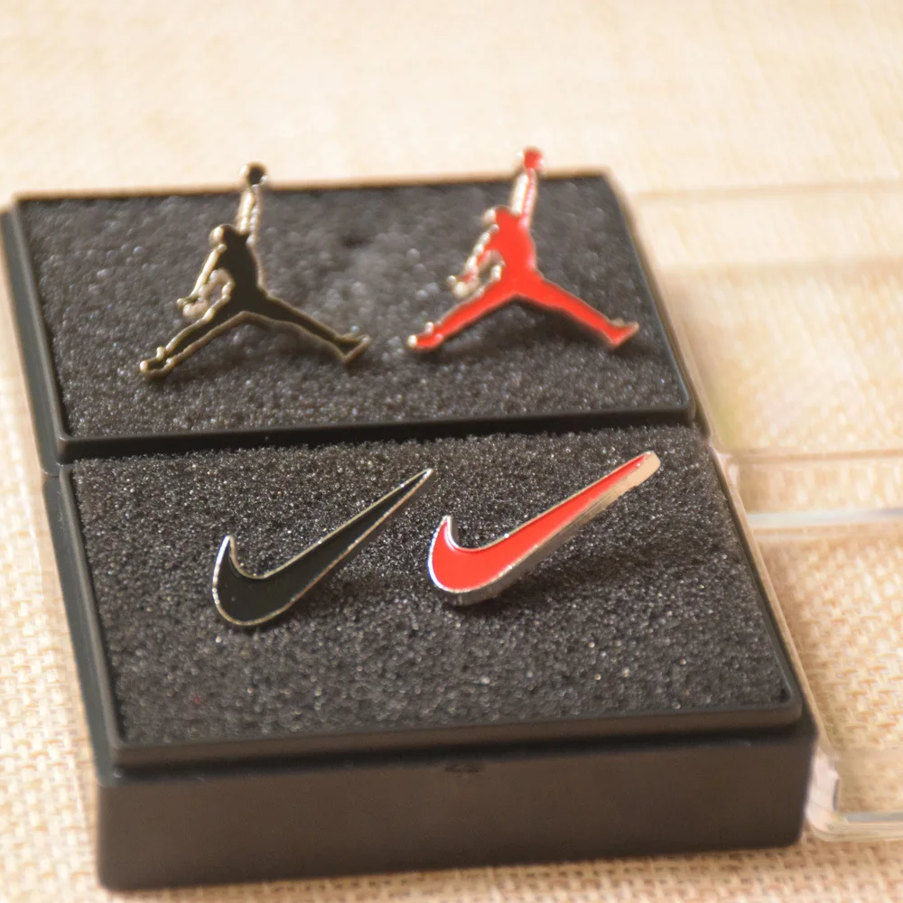 custom promo gifts metal crafts sports brooch pin badge lapel enamel mini shoe sneaker pins