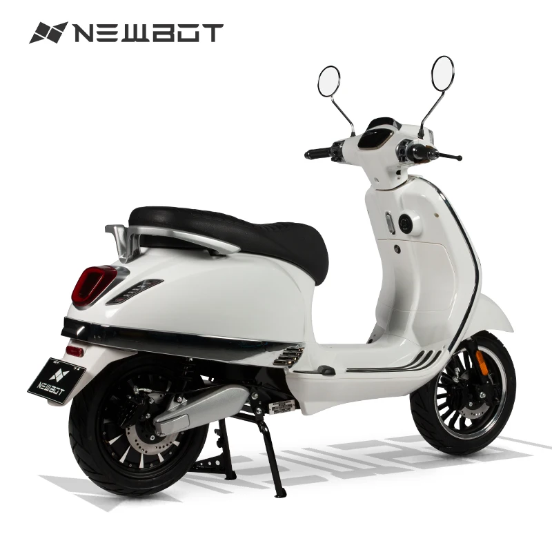 Newbot EEC 2000W 60V 40Ah Breeze White color Adult Electric Moped Electric Scooter Electric Motorcycle 2 wheel adult