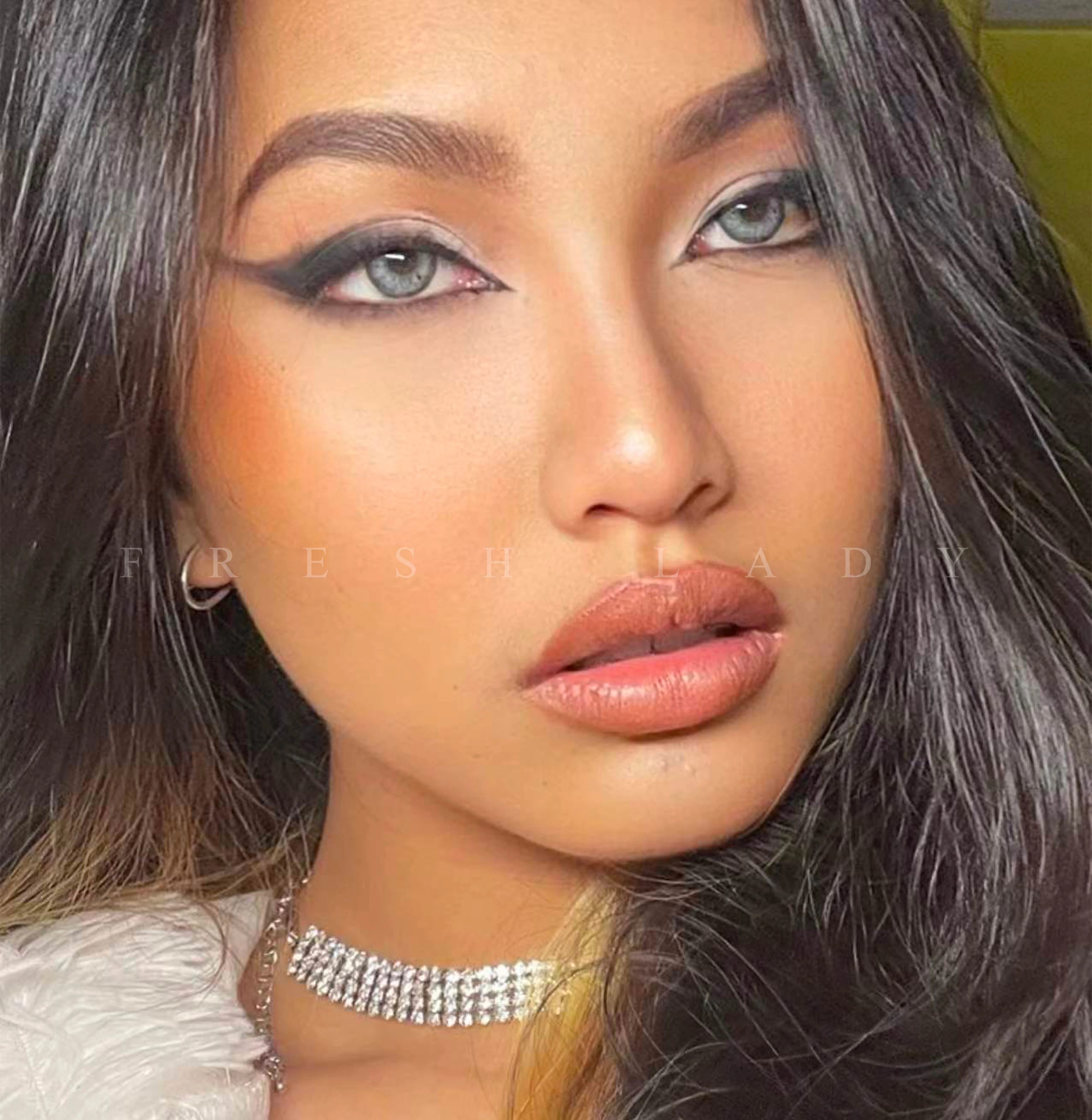 Stunna girl  Romona FA12  Fancy Hidorcor Natural Nadine color contact lenses wholesale contact lens