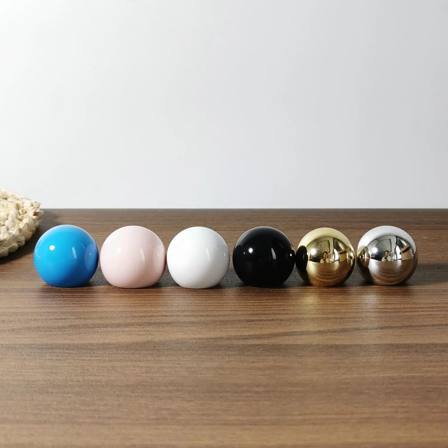 Luxury Zamac Perfume Caps Manufacturers Spherical Gold Perfume Ball Cap For 15mm Glass Bottle