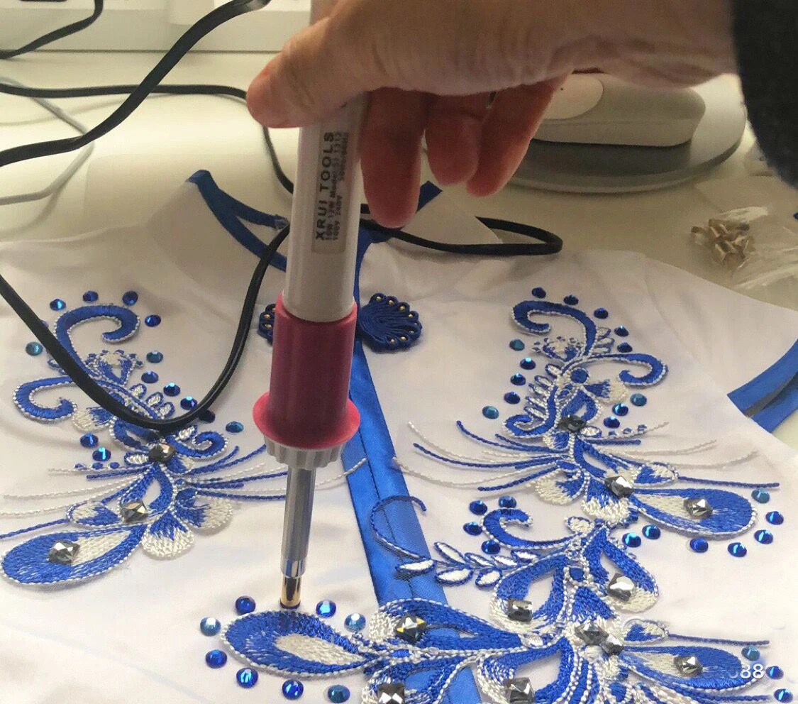 Lucky bulk top shine  ss6-ss50  12-16 cuts 70 colors rhinestones hotfix rhinestones  hotfix cristal  iron on rhinestone glass s