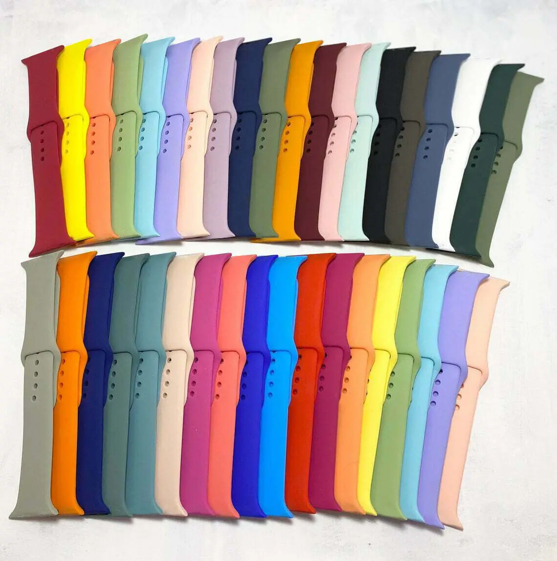 56 Colors Silicone Smart Wrist Watch Bands for Apple Watch silicone Strap Series 8 7 6 Iwatch Wristband 38 40 41 42 44 45 mm