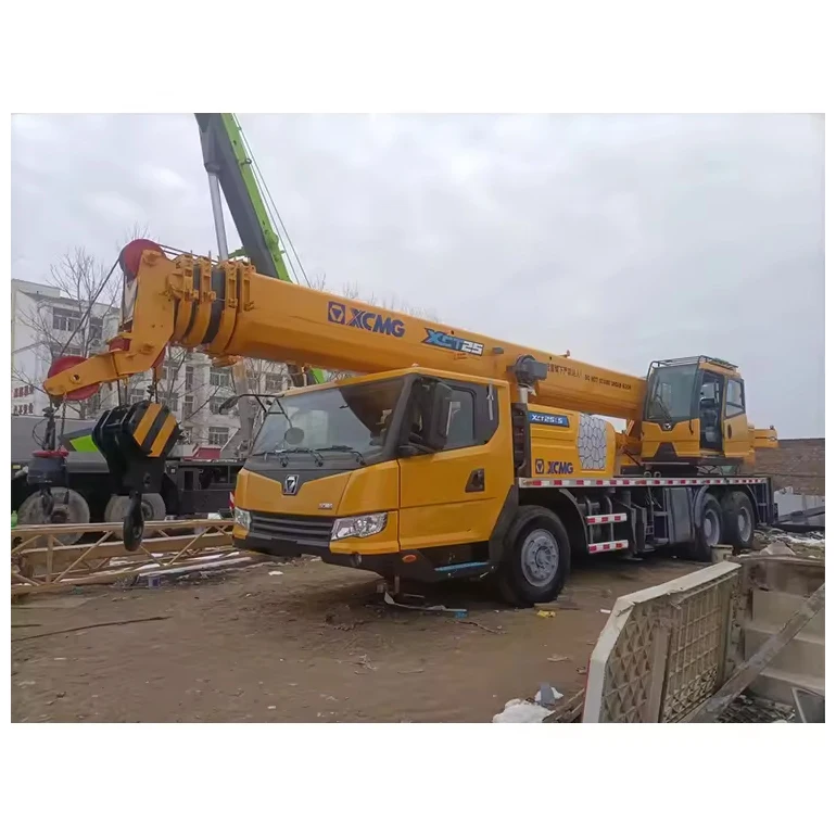 Engineering construction machinery lifting equipment truck used tractor mounted XcmgXCT25L5 crane lifts