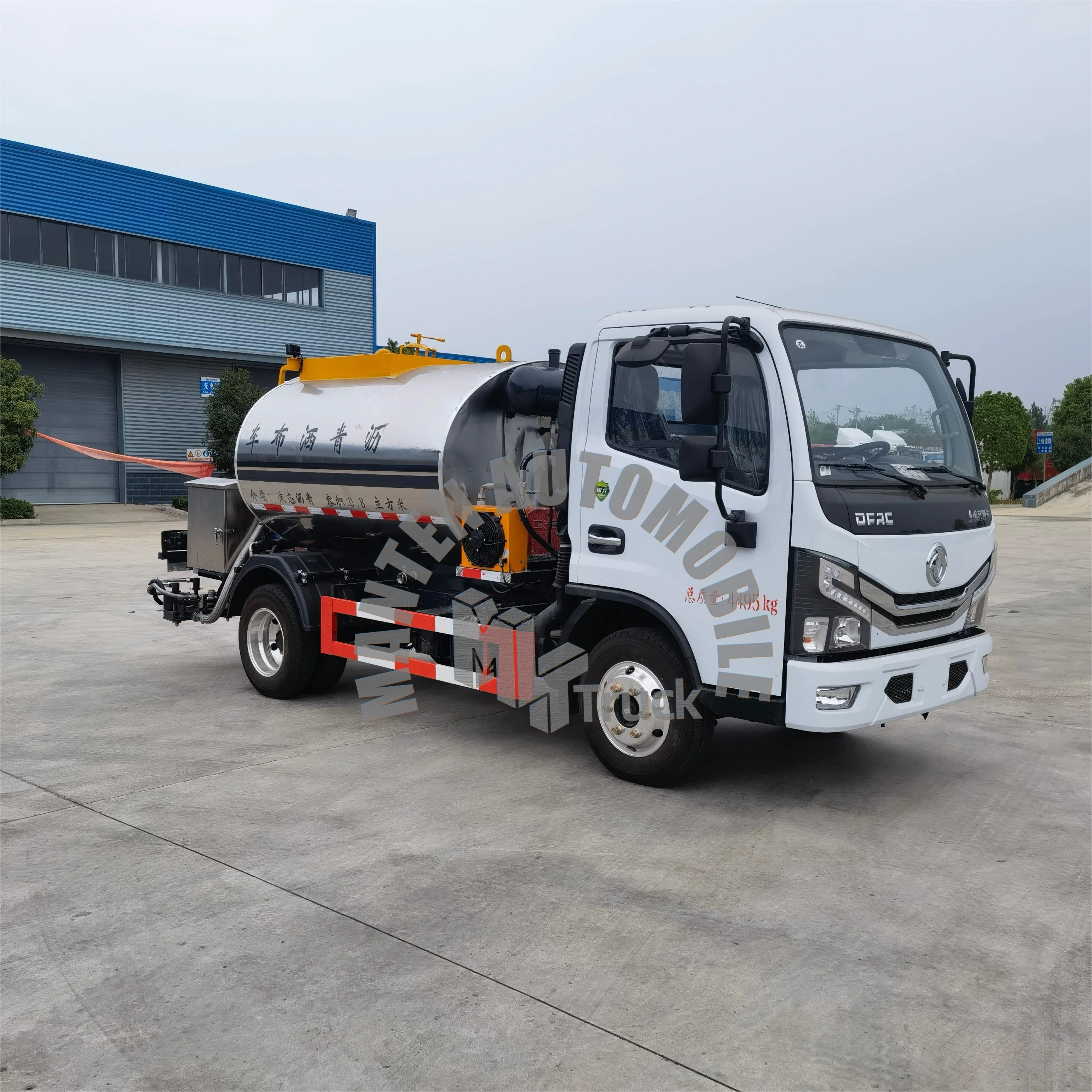 Машина для нанесения асфальта Dongfeng 5CBM распределитель битумной эмульсии