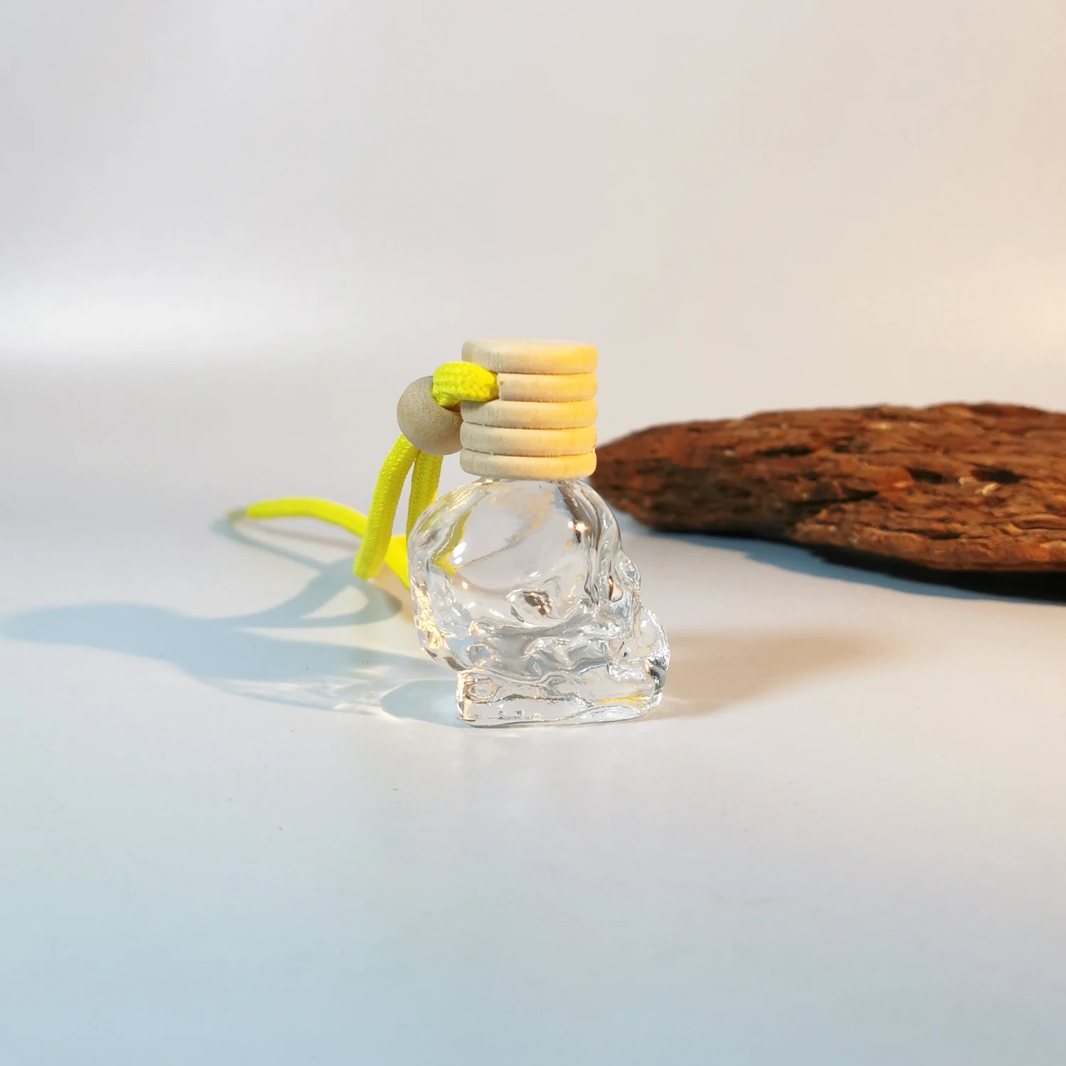 Unique Skull shaped Car Hanging Pendant Empty Bottle Air Freshener Perfume Glass Bottles
