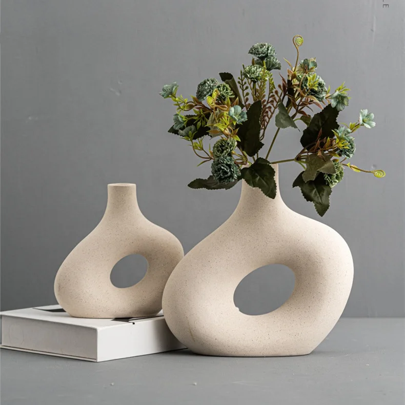 Modern Nordic Minimalism Ceramic & Porcelain Vases Circular Flower Ornaments for Home Decor