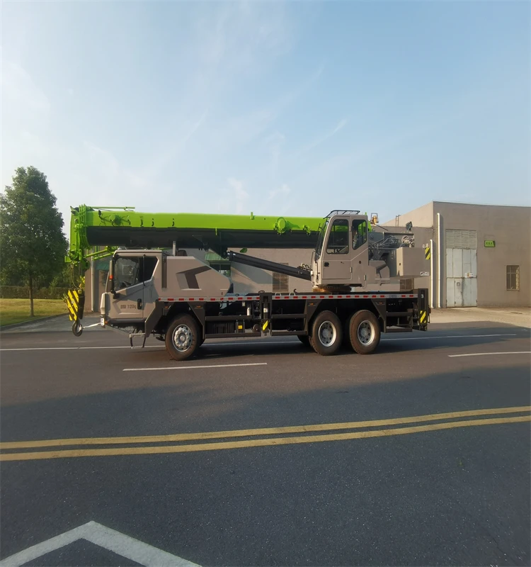 New ZTC250A562 Truck Crane 25T 35T 50T Mobile Crane with 5 Section Boom for Sale