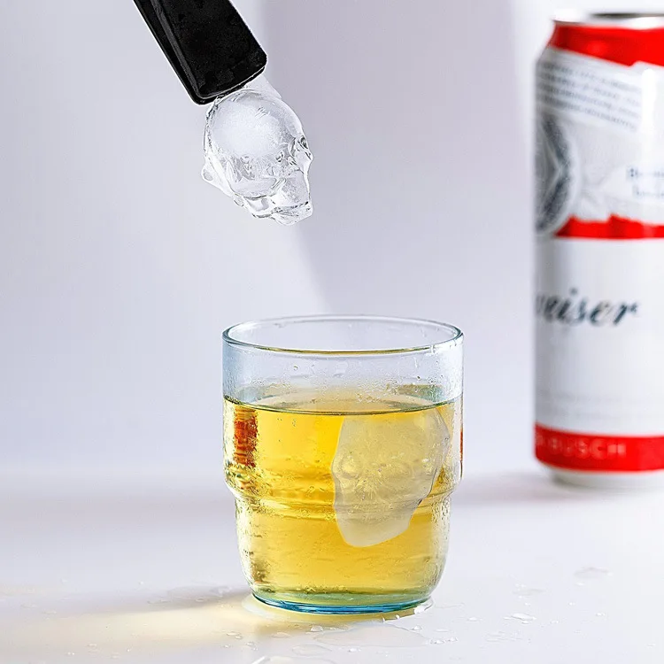 Wholesale 4 Unit 3d Skeleton Silicone soft Ice Cube Mold Jello Tray Mould Silicone