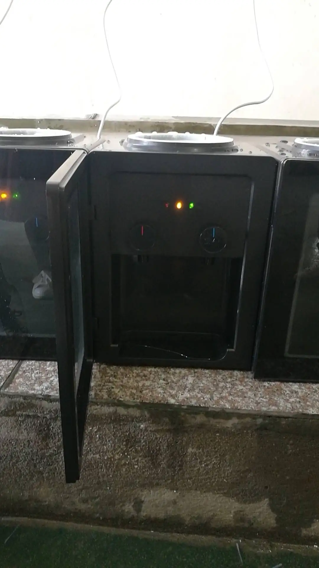 A backpack electric mini water dispenser is easy to use