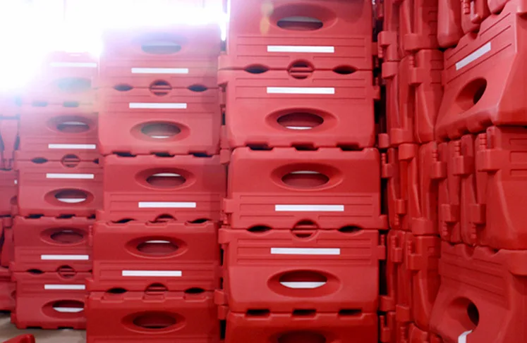 Plastic Cheap Road Safety Barrier High Quality road safety water filled traffic barriers