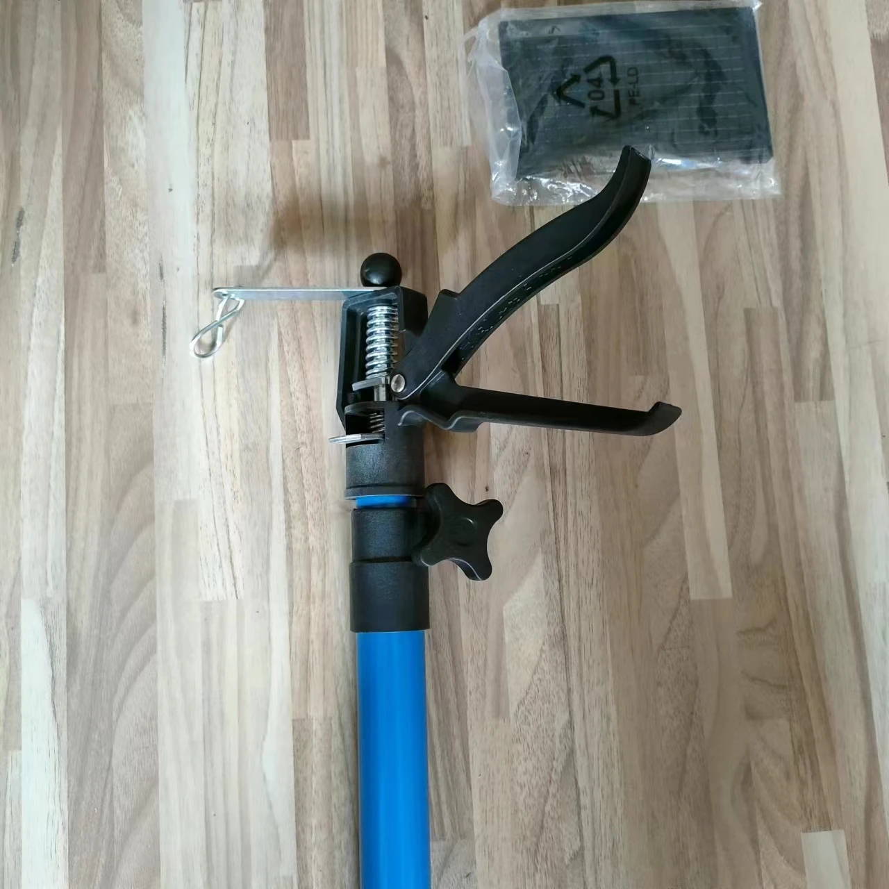 YD-30802 115-290 cm Adjustable ceiling support pole extension telescopic support rod