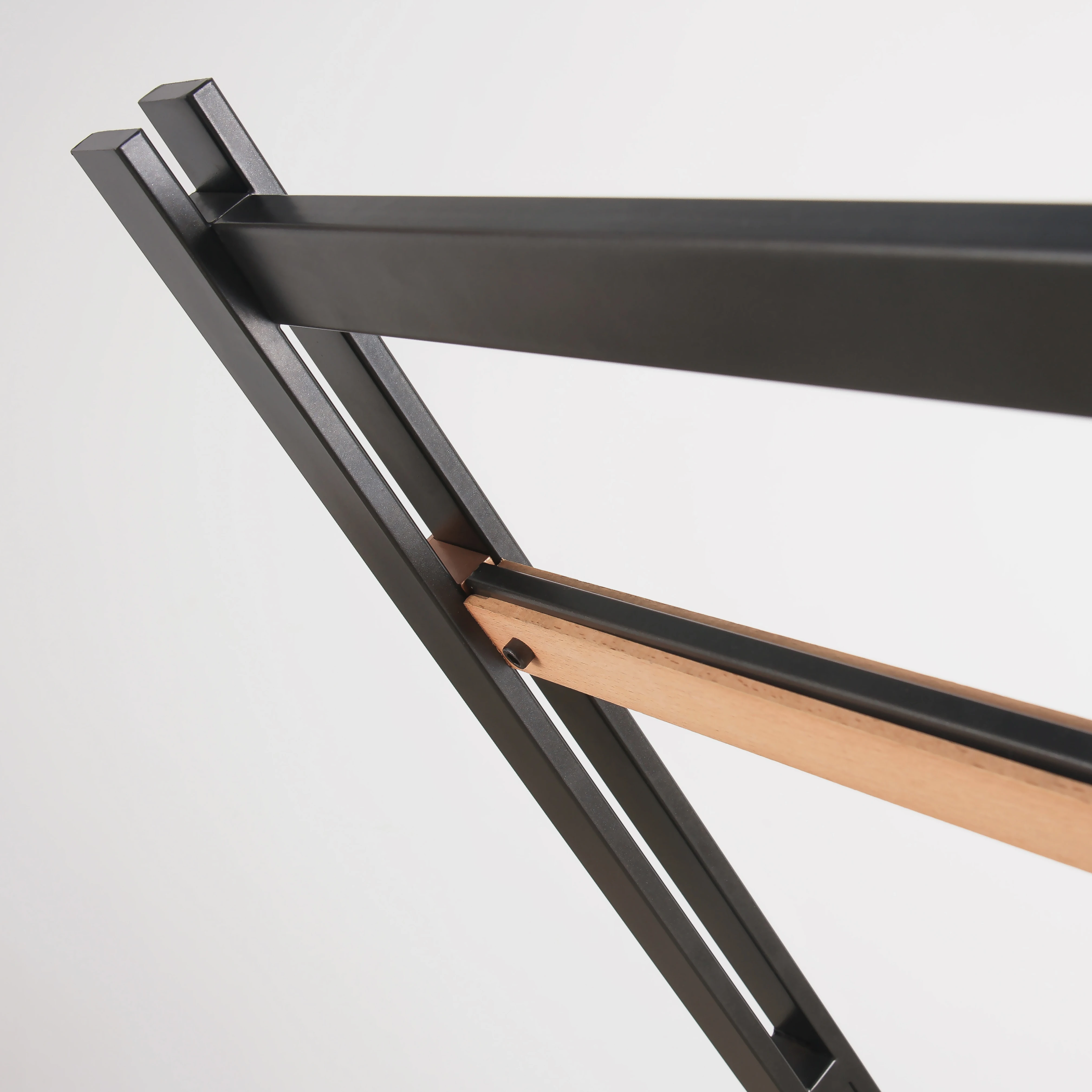 Clothing Boutique Furniture Metal and Wood Free Standing Clothes Hanging Rail Stand Apparel Display Cloth Rack