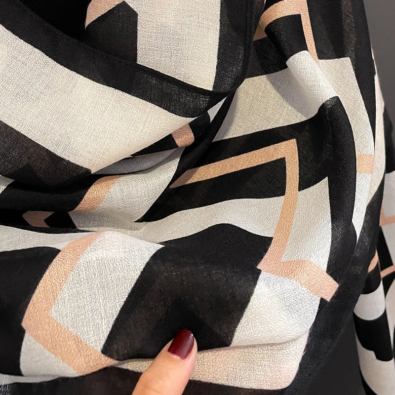 new hijab design 2023 Spring  Ladies Flower Pattern Cotton Line Scarves  ladies hijab