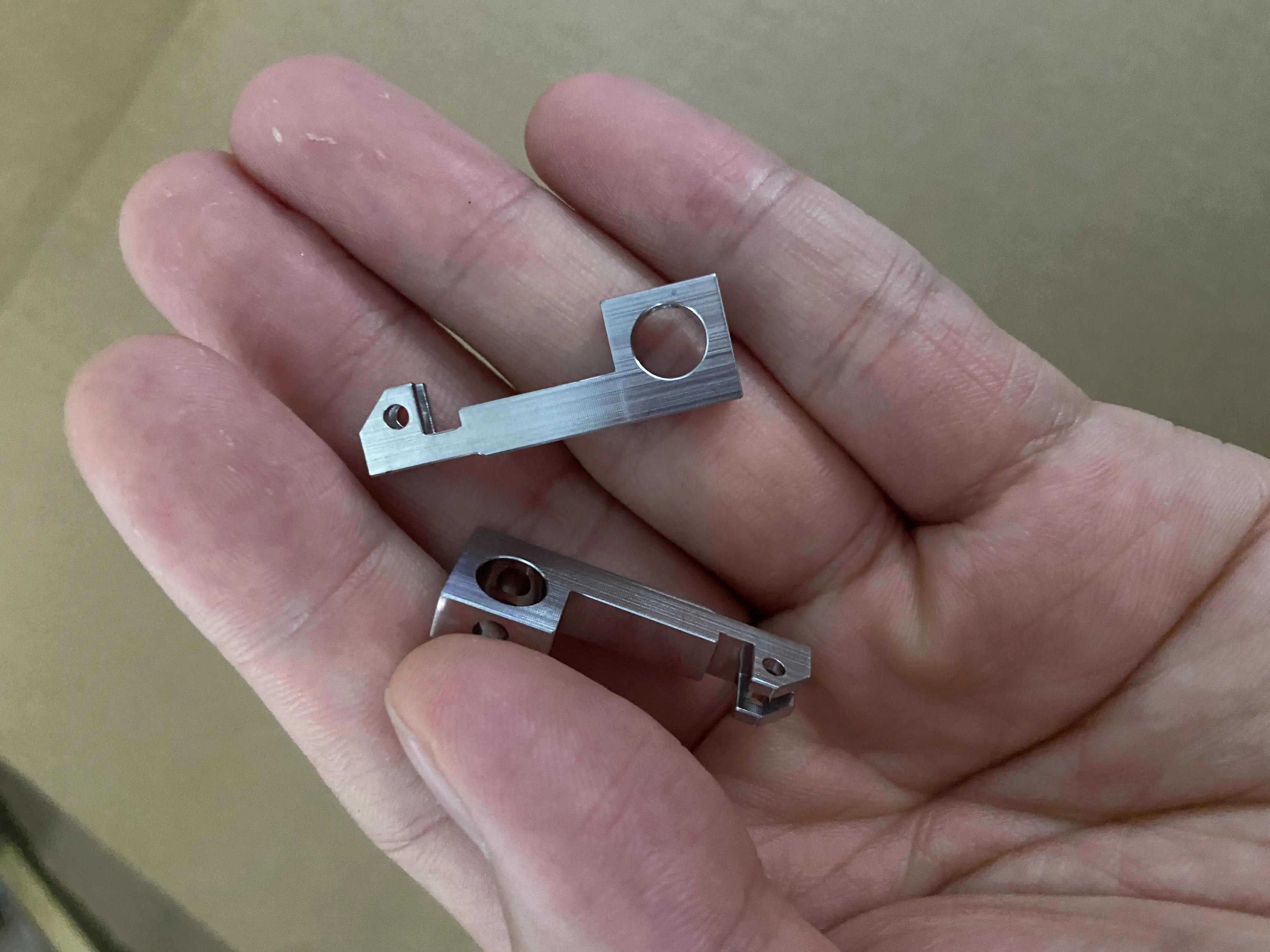 Brass Guide Screw Casting Frame Rotary 5 Axis Assembly Hot Forging 3D Printer Shield Akira Seikiki Cnc Hsd Spindle Parts Cnc