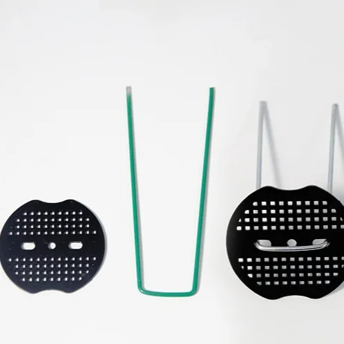 High Quality Garden Staples Outdoor U-Shape Turf Nails Landscape Staples u Shaped Pegs with Plastic Gaskets