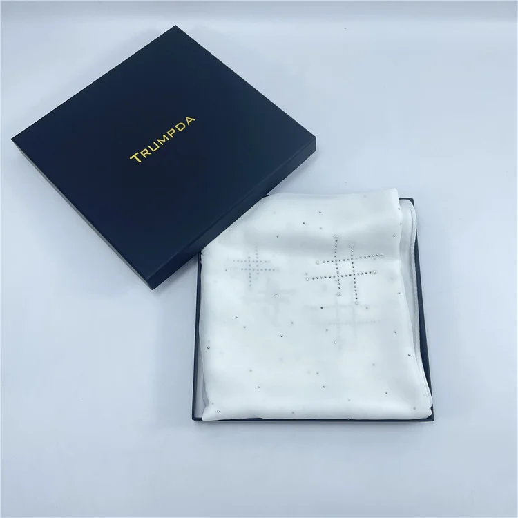 Чистый темно-черный мягкий на ощупь бумажный поставщик упаковки для одежды коробка с крышкой заказ золотой фольги логотип квадратной формы толщиной 2 см биоразлагаемый