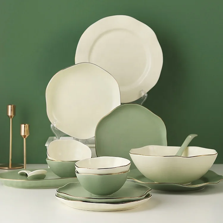 European style luxury porcelain gold tableware bowl set dish plate ceramic dinnerware set for restaurant hotel