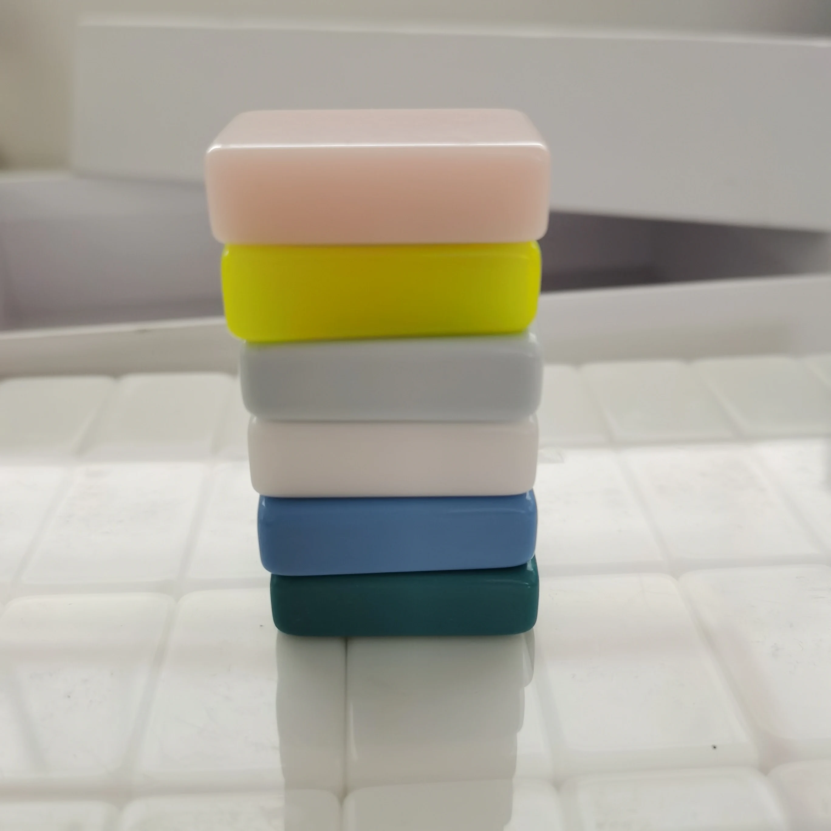 OEM print acrylic Mini dominos set High Quality 28Pcs Acrylic Domino Game Set Customize Colorful Domino Game