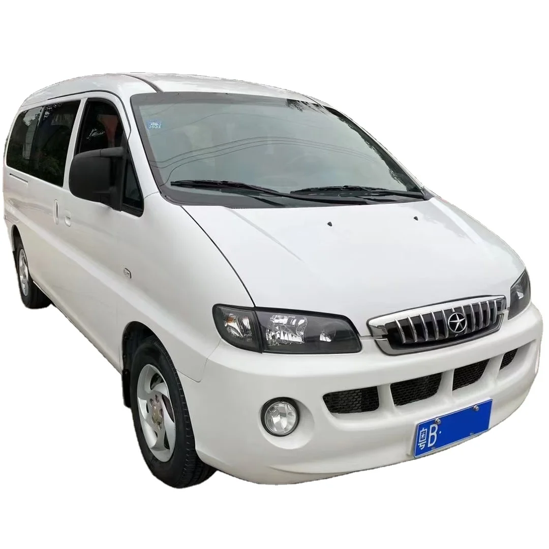 White  used jianghuai Brand Used  Minibus 7 -8 Seats 136 Hp gasoline  2015 Year