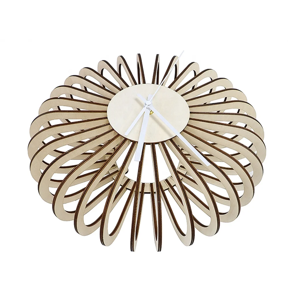 Wholesale Factory Suppliers Exquisite Laser Cut Natural Wooden 3D Creative Wall Clock Home Decor